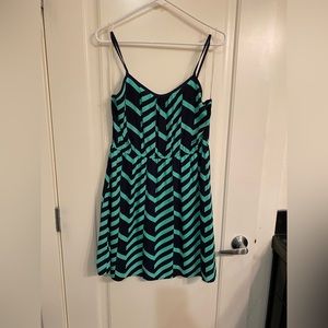 Black and teal patterned L dress